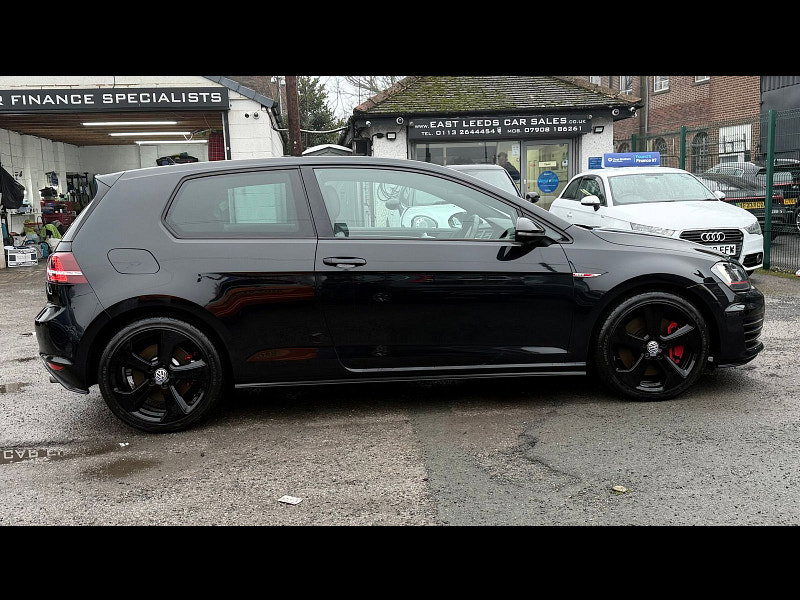 Volkswagen Golf 2.0 TSI BlueMotion Tech GTI Performance Hatchback 3dr Petrol Manual Euro 6 (s/s) (230 ps) 3dr Manual 2026