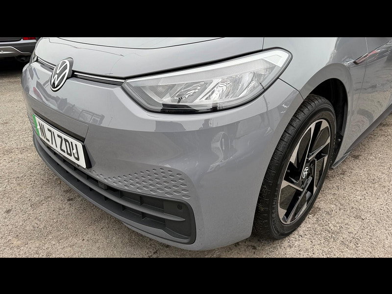 Volkswagen ID.3 Pro Performance 58kWh Life Auto 5dr 5dr Automatic 2026
