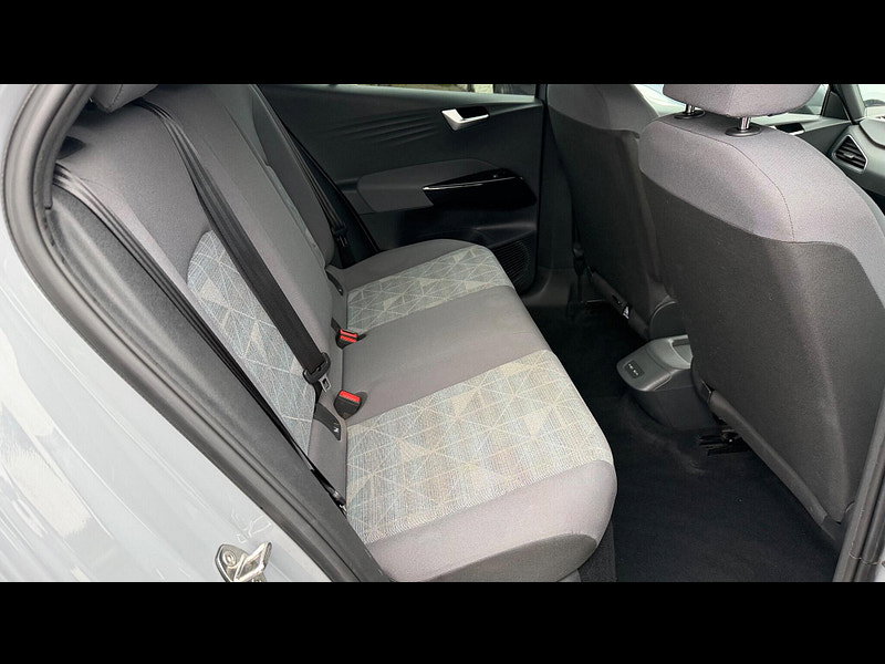 Volkswagen ID.3 Pro Performance 58kWh Life Auto 5dr 5dr Automatic 2026