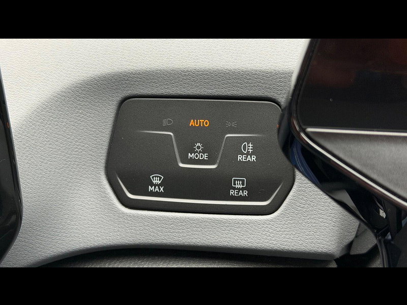 Volkswagen ID.3 Pro Performance 58kWh Life Auto 5dr 5dr Automatic 2026