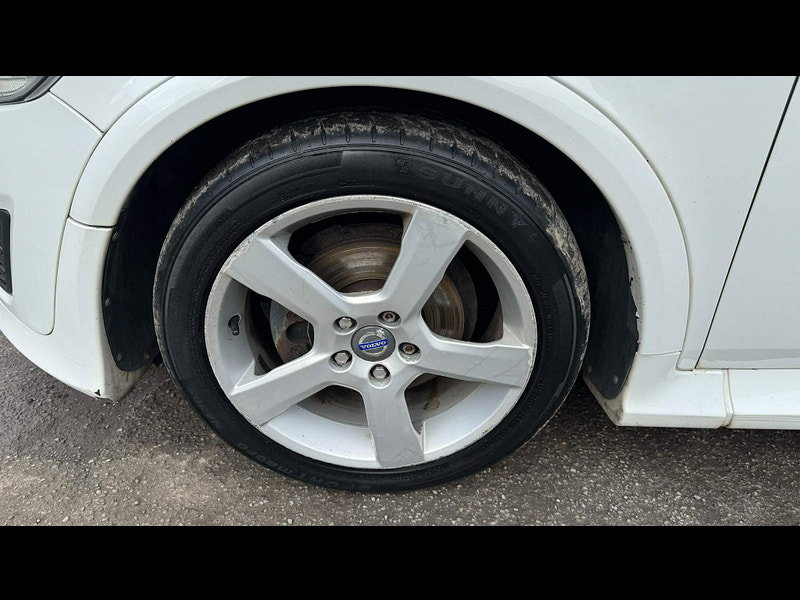 Volvo C30 2.0 R-Design Lux Sports Coupe Euro 5 3dr 3dr Manual 2026