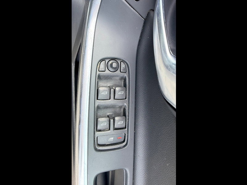Volvo V60 2.0 D2 Business Edition Lux Estate 5dr Diesel Manual Euro 6 (s/s) (120 ps) 5dr Manual 2026