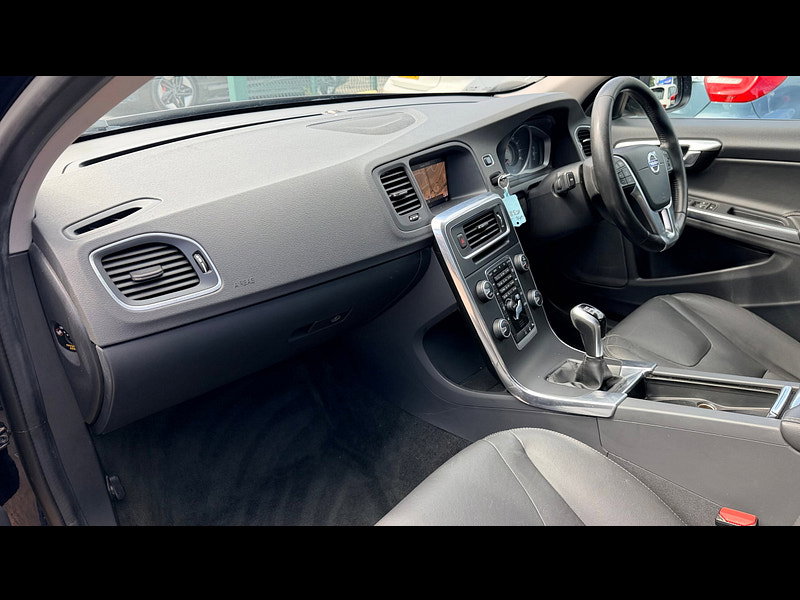 Volvo V60 2.0 D2 Business Edition Lux Estate 5dr Diesel Manual Euro 6 (s/s) (120 ps) 5dr Manual 2026