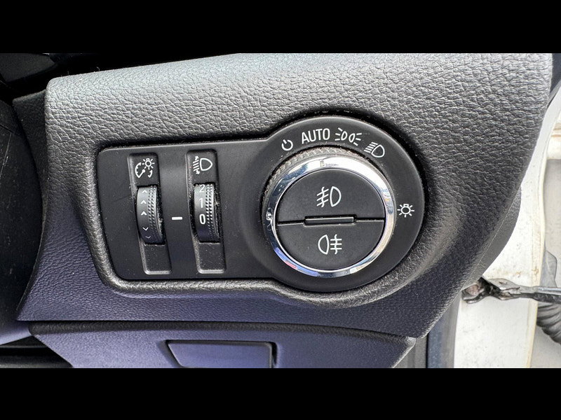 Vauxhall Cascada 2.0 CDTi Elite Euro 5 (s/s) 2dr 2dr Manual 2026