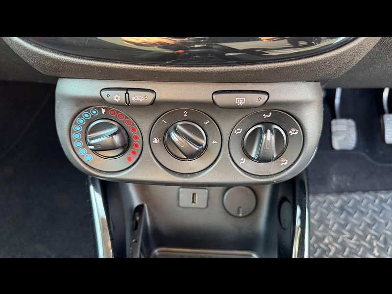 Vauxhall ADAM 1.4i ROCKS AIR Euro 6 3dr 3dr Manual 2026