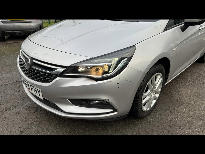 Vauxhall Astra 1.0i Turbo ecoTEC Design Sports Tourer Euro 6 (s/s) 5dr 5dr Manual 2026