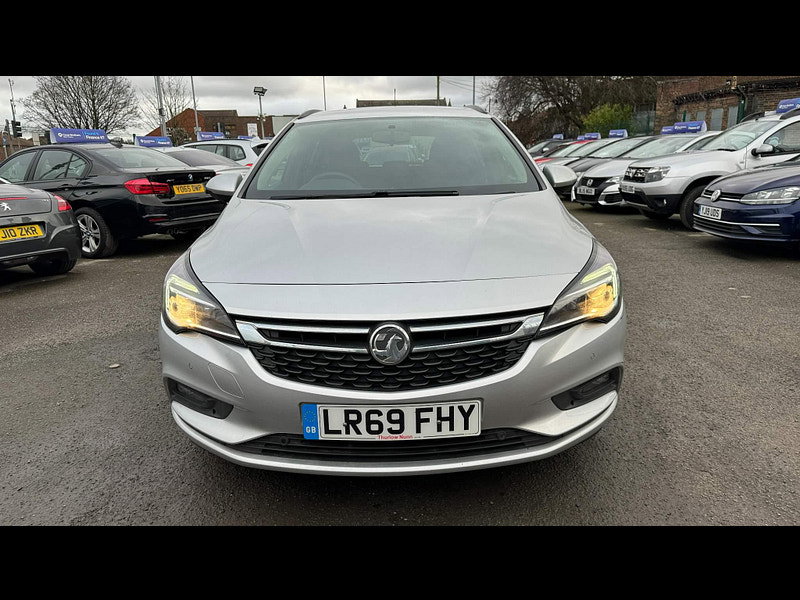 Vauxhall Astra 1.0i Turbo ecoTEC Design Sports Tourer Euro 6 (s/s) 5dr 5dr Manual 2026