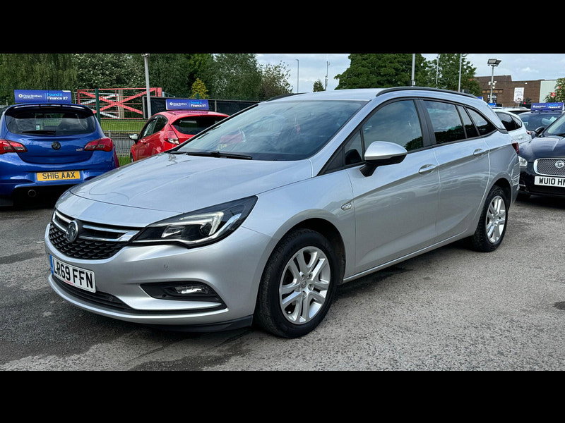 Vauxhall Astra 1.0i Turbo ecoTEC Design Sports Tourer Euro 6 (s/s) 5dr 5dr Manual 2026