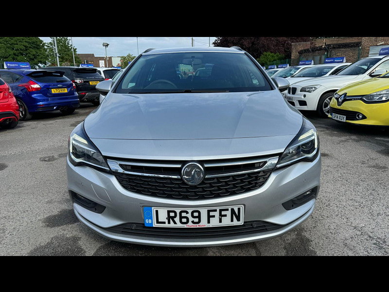 Vauxhall Astra 1.0i Turbo ecoTEC Design Sports Tourer Euro 6 (s/s) 5dr 5dr Manual 2026
