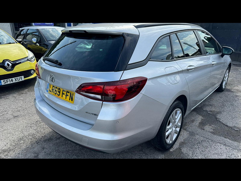 Vauxhall Astra 1.0i Turbo ecoTEC Design Sports Tourer Euro 6 (s/s) 5dr 5dr Manual 2026