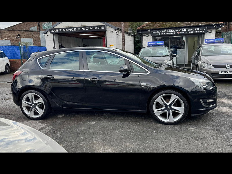 Vauxhall Astra 1.4i Turbo SRi Euro 6 5dr 5dr Manual 2026