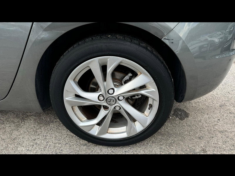 Vauxhall Astra 1.4i Turbo SRi Euro 6 5dr 5dr Manual 2026