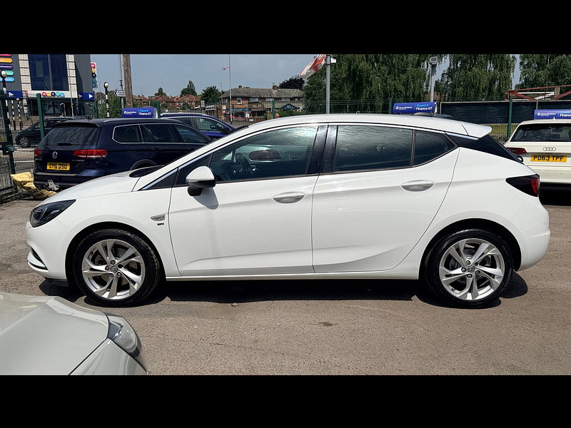 Vauxhall Astra 1.6 CDTi BlueInjection SRi Hatchback 5dr Diesel Manual Euro 6 (s/s) (136 ps) 5dr Manual 2026