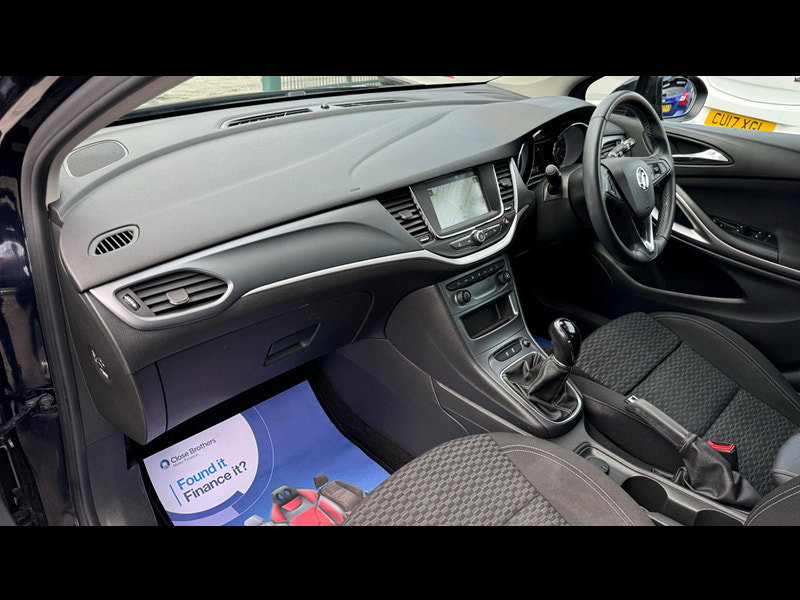 Vauxhall Astra 1.6 CDTi ecoTEC BlueInjection Tech Line Nav Euro 6 (s/s) 5dr 5dr Manual 2026