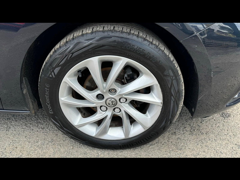 Vauxhall Astra 1.6 CDTi ecoTEC BlueInjection Tech Line Nav Euro 6 (s/s) 5dr 5dr Manual 2026