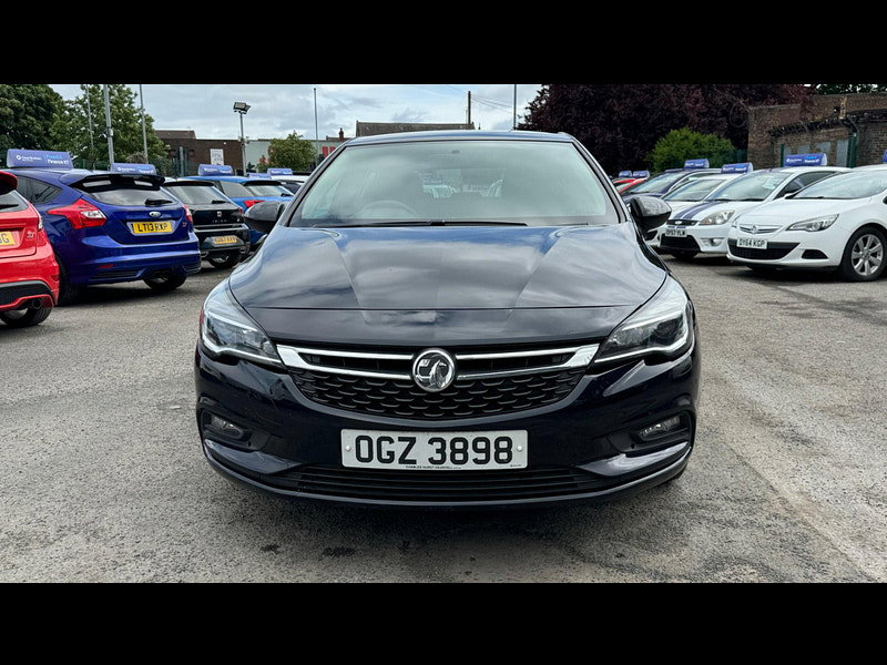 Vauxhall Astra 1.6 CDTi ecoTEC BlueInjection Tech Line Nav Euro 6 (s/s) 5dr 5dr Manual 2026