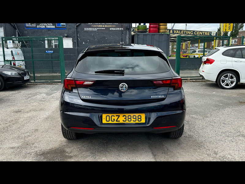 Vauxhall Astra 1.6 CDTi ecoTEC BlueInjection Tech Line Nav Euro 6 (s/s) 5dr 5dr Manual 2026