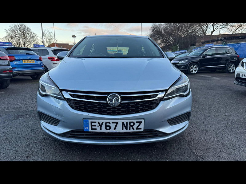 Vauxhall Astra 1.6 CDTi ecoTEC BlueInjection Tech Line Nav Euro 6 (s/s) 5dr 5dr Manual 2026