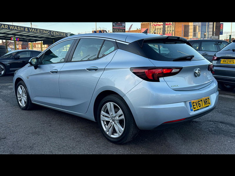Vauxhall Astra 1.6 CDTi ecoTEC BlueInjection Tech Line Nav Euro 6 (s/s) 5dr 5dr Manual 2026