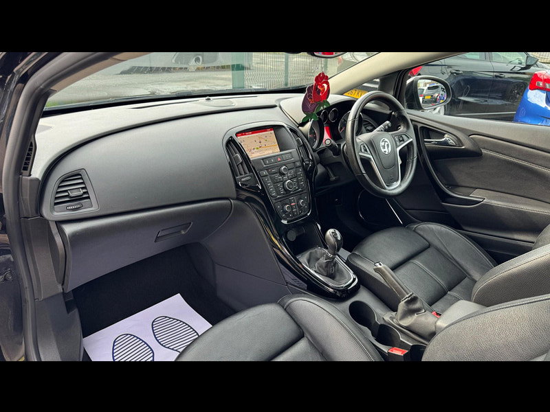 Vauxhall Astra GTC 1.4i Turbo Limited Edition Euro 6 (s/s) 3dr 3dr Manual 2026