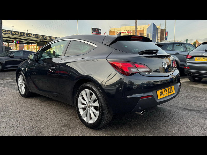 Vauxhall Astra GTC 2.0 CDTi SRi Euro 5 (s/s) 3dr 3dr Manual 2026