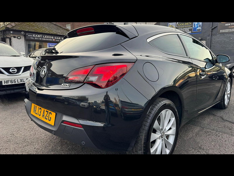 Vauxhall Astra GTC 2.0 CDTi SRi Euro 5 (s/s) 3dr 3dr Manual 2026