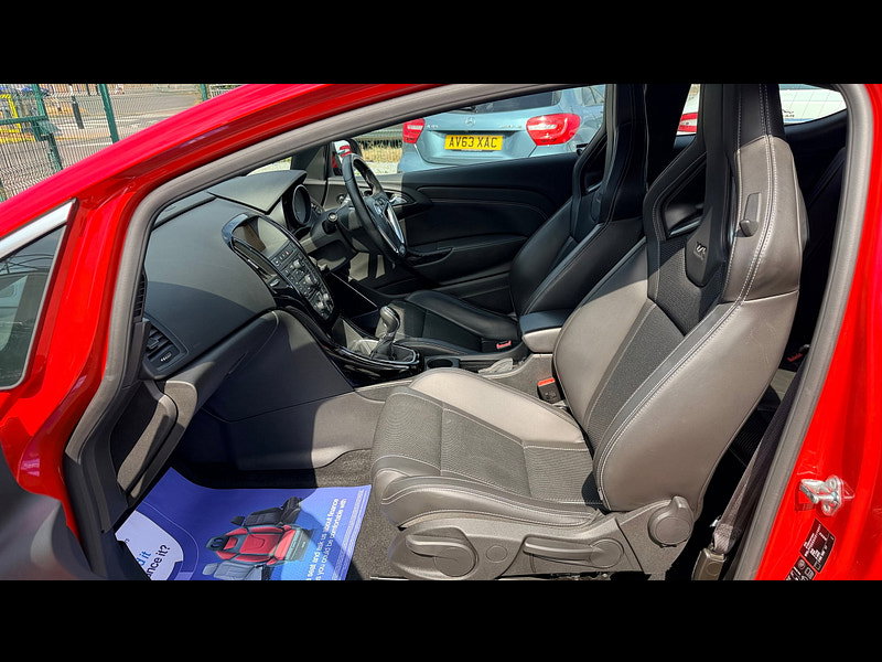 Vauxhall Astra GTC 2.0T VXR Coupe 3dr Petrol Manual Euro 6 (s/s) (280 ps) 3dr Manual 2026