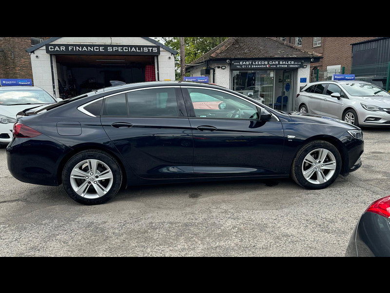 Vauxhall Insignia 1.6 Turbo D ecoTEC SRi Nav Grand Sport Euro 6 (s/s) 5dr 5dr Manual 2026