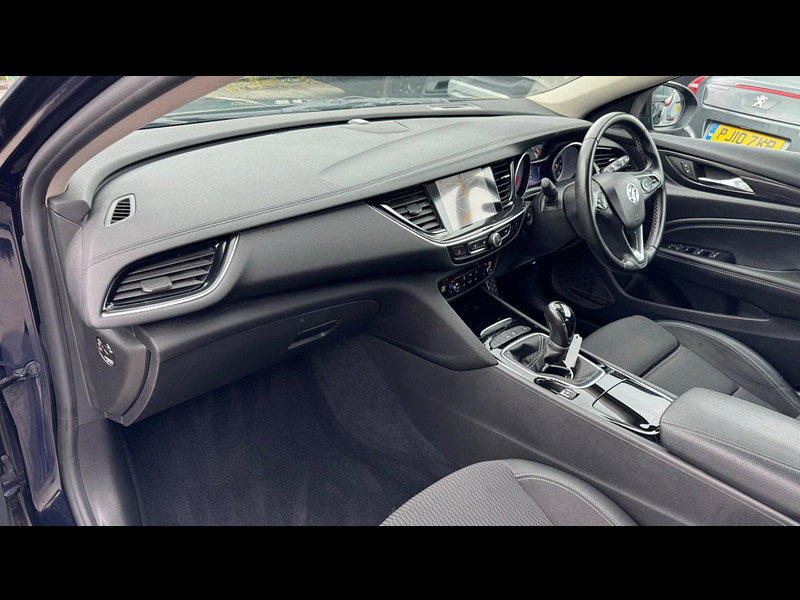 Vauxhall Insignia 1.6 Turbo D ecoTEC SRi Nav Grand Sport Euro 6 (s/s) 5dr 5dr Manual 2026