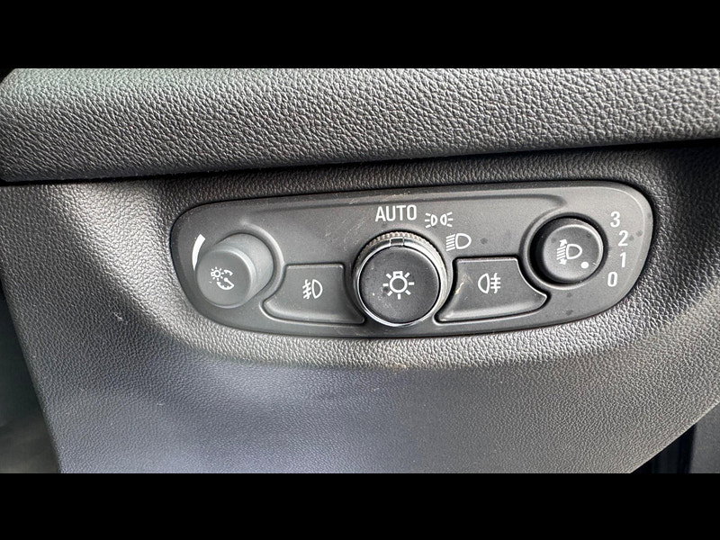 Vauxhall Insignia 1.6 Turbo D ecoTEC SRi Nav Grand Sport Euro 6 (s/s) 5dr 5dr Manual 2026