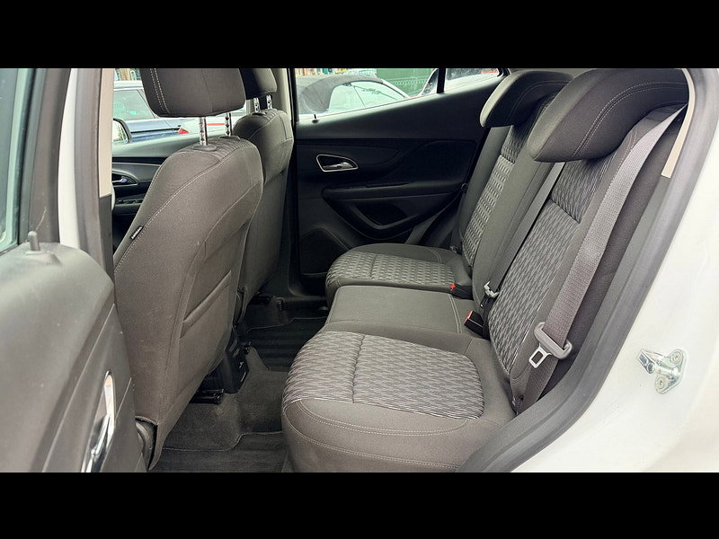 Vauxhall Mokka 1.6i Tech Line SUV 5dr Petrol Manual 2WD Euro 6 (s/s) (115 ps) 5dr Manual 2026