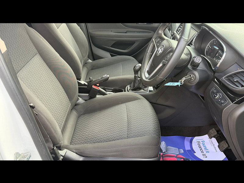 Vauxhall Mokka X 1.6i Design Nav SUV 5dr Petrol Manual Euro 6 (s/s) (115 ps) 5dr Manual 2026