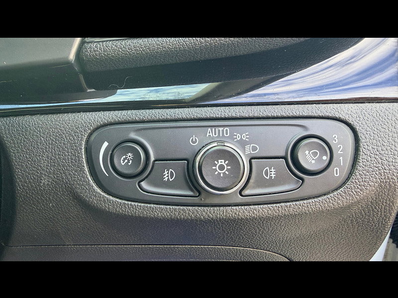 Vauxhall Mokka X 1.6i Design Nav SUV 5dr Petrol Manual Euro 6 (s/s) (115 ps) 5dr Manual 2026