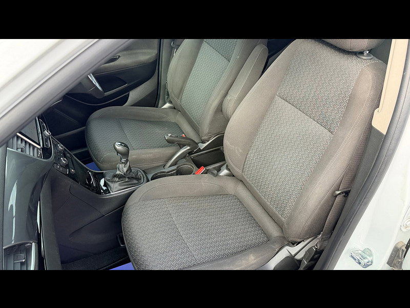 Vauxhall Mokka X 1.6i Design Nav SUV 5dr Petrol Manual Euro 6 (s/s) (115 ps) 5dr Manual 2026