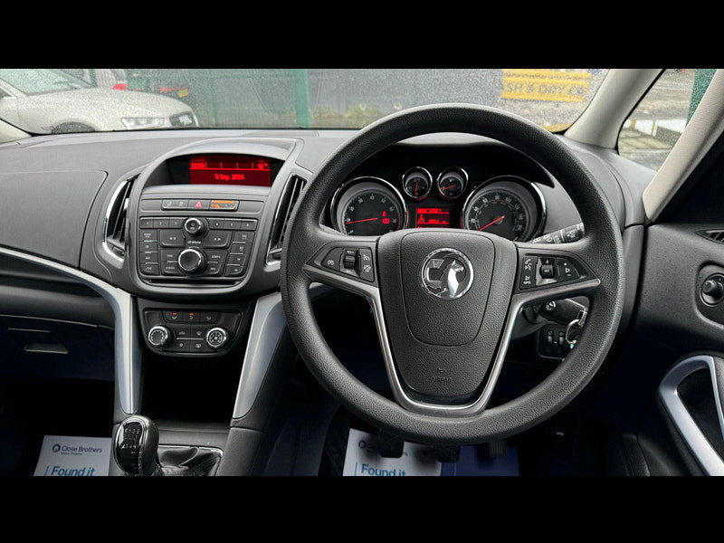 Vauxhall Zafira Tourer 1.4i Turbo Exclusiv Euro 6 5dr 5dr Manual 2026