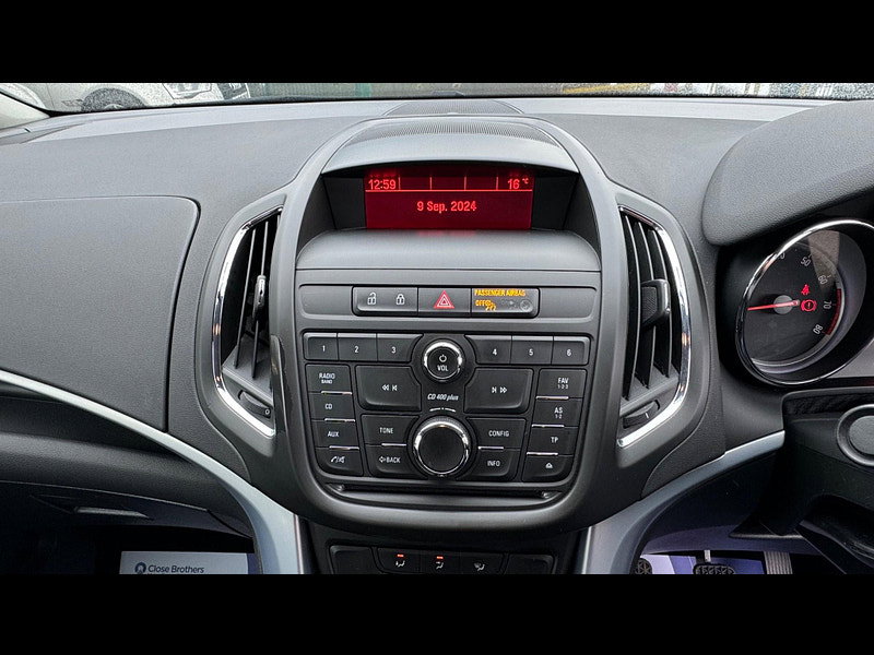 Vauxhall Zafira Tourer 1.4i Turbo Exclusiv Euro 6 5dr 5dr Manual 2026