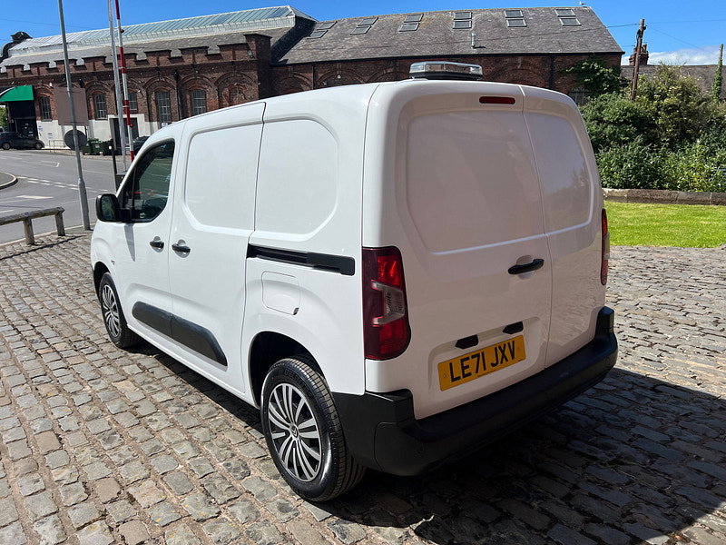 Citroen Berlingo 1.5 BlueHDi 1000 Enterprise M Pro Panel Van 5dr Diesel Manual SWB Euro 6 (s/s) (100 ps)