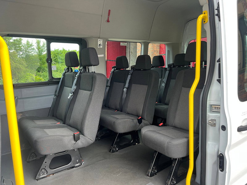Ford Transit 2.2 TDCi 410 HDT Minibus 4dr Diesel Manual L3 H3 (14 seats) (196 g/km, 123 bhp)