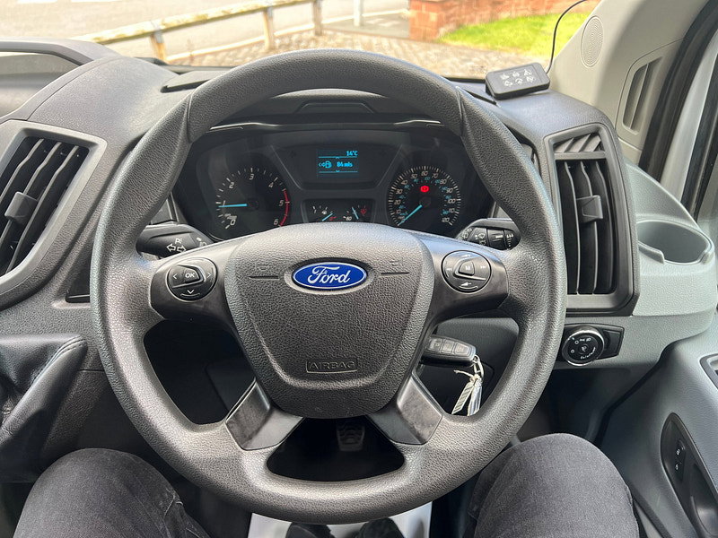 Ford Transit 2.2 TDCi 410 HDT Minibus 4dr Diesel Manual L3 H3 (14 seats) (196 g/km, 123 bhp)