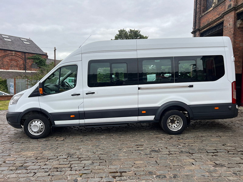 Ford Transit 2.2 TDCi 460 HDT Trend Minibus 5dr Diesel Manual L4 H3 (18 seats) (196 g/km, 123 bhp)