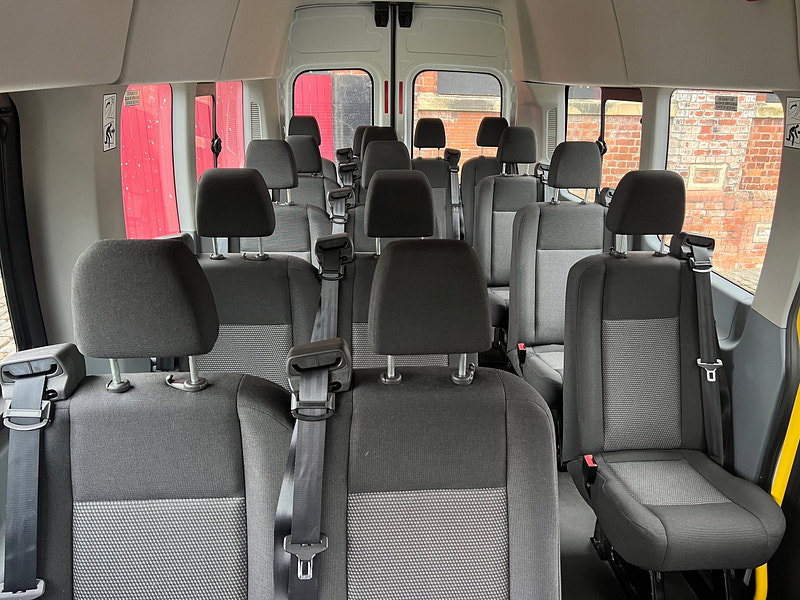 Ford Transit 2.2 TDCi 460 HDT Trend Minibus 5dr Diesel Manual L4 H3 (18 seats) (196 g/km, 123 bhp)