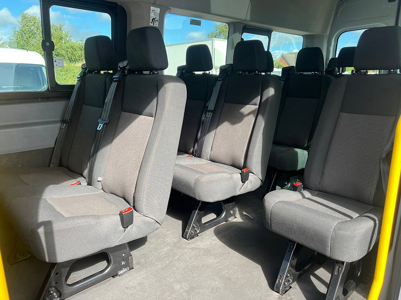 Ford Transit 2.2 TDCi 460 HDT Minibus 5dr Diesel Manual L4 H3 (18 seats) (196 g/km, 123 bhp)