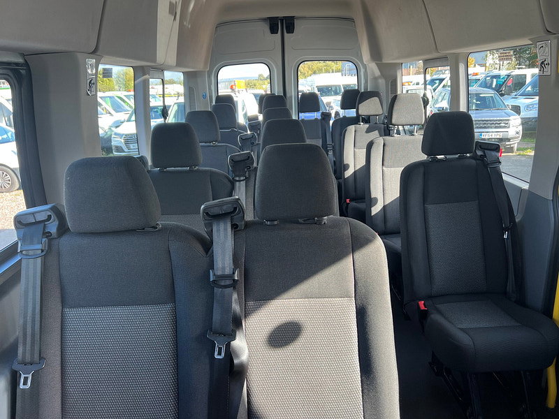 Ford Transit 2.2 TDCi 460 HDT Minibus 5dr Diesel Manual L4 H3 (17 seats) (196 g/km, 125 bhp)