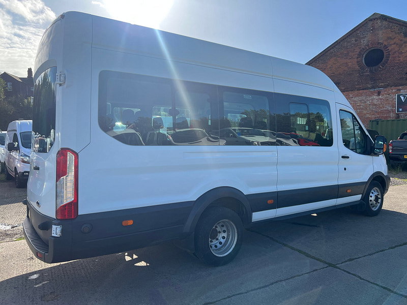Ford Transit 2.2 TDCi 460 HDT Minibus 5dr Diesel Manual L4 H3 (17 seats) (196 g/km, 125 bhp)