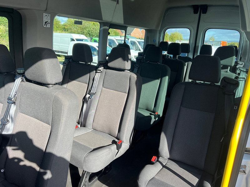 Ford Transit 2.2 TDCi 460 HDT Minibus 5dr Diesel Manual L4 H3 (17 seats) (196 g/km, 125 bhp)