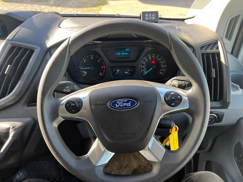 Ford Transit 2.2 TDCi 460 HDT Minibus 5dr Diesel Manual L4 H3 (17 seats) (196 g/km, 125 bhp)