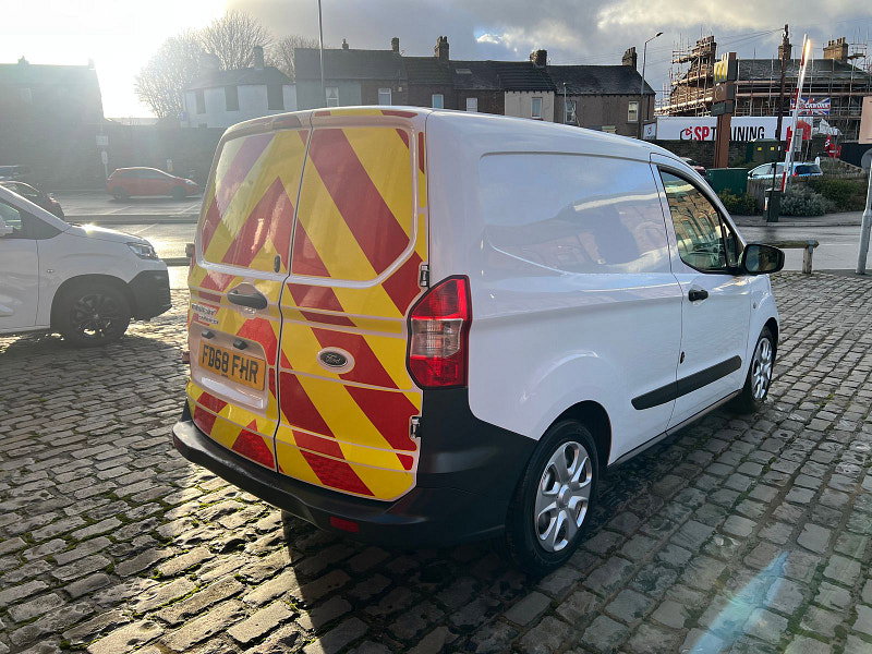 Ford Transit Courier 1.5L Base TDCi 4dr Diesel Manual Euro 6 (74 bhp)
