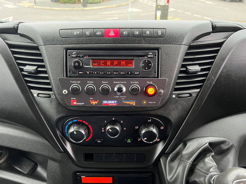 IVECO DAILY 70C18 3.0 D 180 BHP XLWB 7 Seat Crew Cab Dropside With Tail Lift.