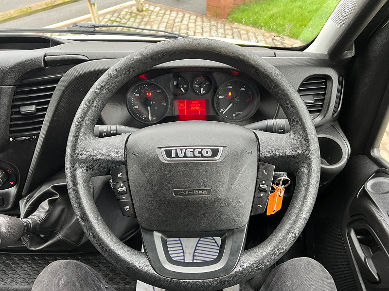 IVECO DAILY 70C18 3.0 D 180 BHP XLWB 7 Seat Crew Cab Dropside With Tail Lift.