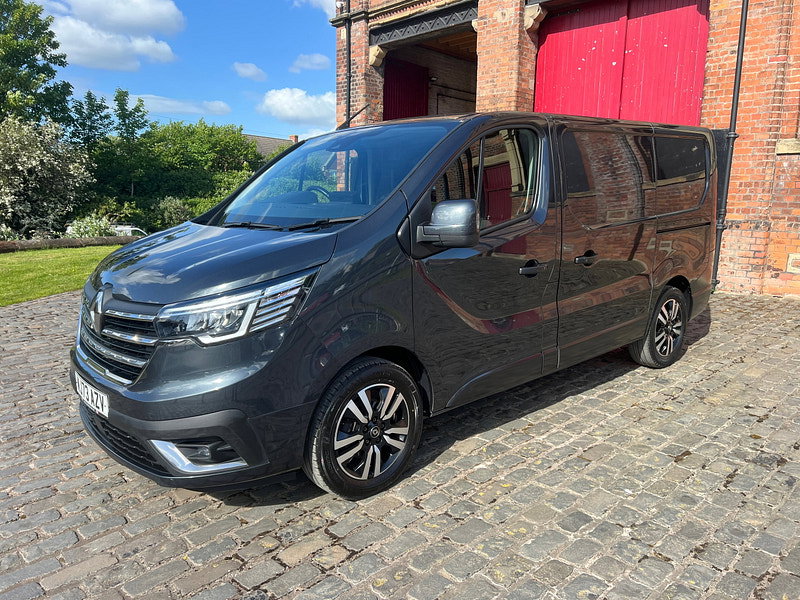 Renault Trafic 2.0 dCi Blue SL28 Sport+ Panel Van 5dr Diesel Manual L1 H1 Euro 6 (s/s) (150 ps)